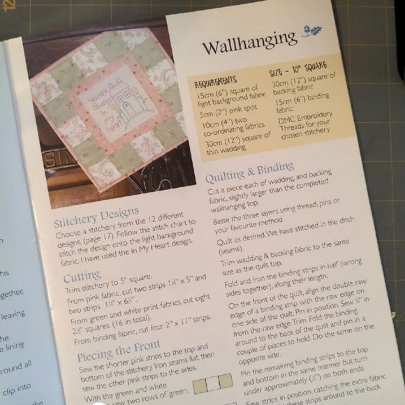 1990's quilt cottagcore pattern crafting book - Picture 2 of 4